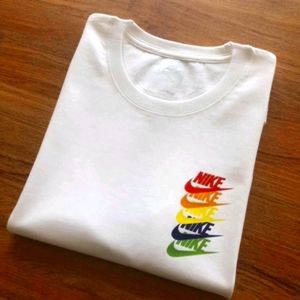 Mens Nike t shirt
